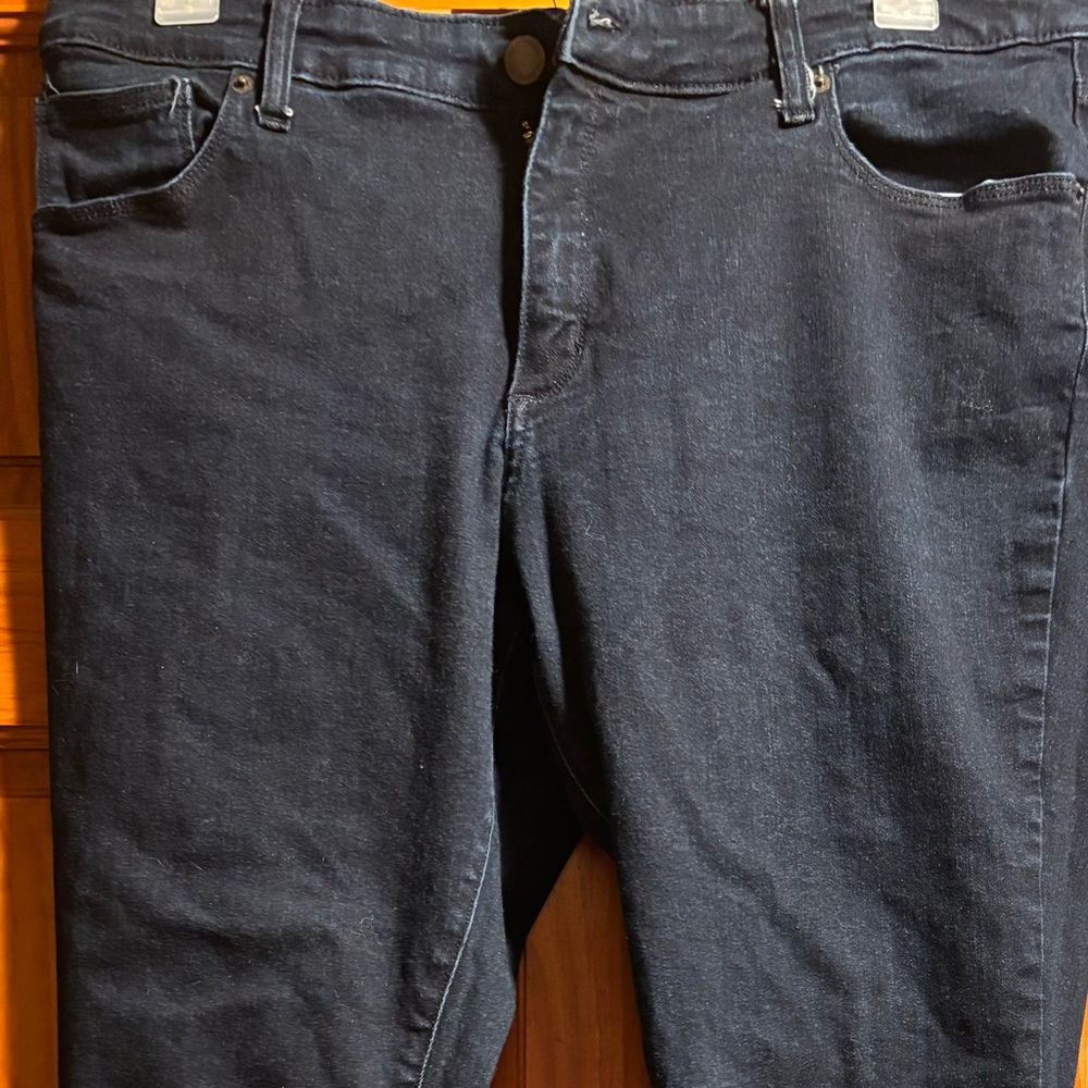 Universal Thread, 18W, Indigo, skinny jeans, worn in good condition